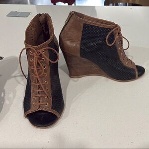 Relance Brown and Black Wedge Open Tor Ankle Boots